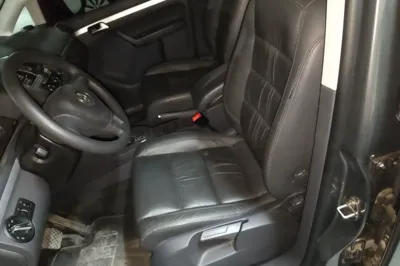 Volkswagen Touran 2013, 40000 км, за 7654 USD - фото 14