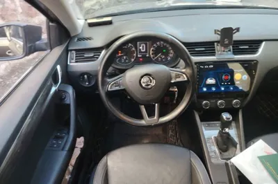 Skoda Octavia 2017, 85200 км, за 5134 USD - фото 10