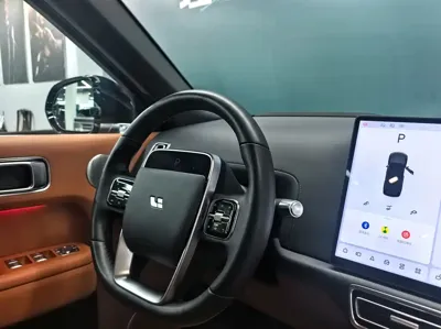 Li Auto Li L9 2023, 50000 км, за 37672.55 USD - фото 12