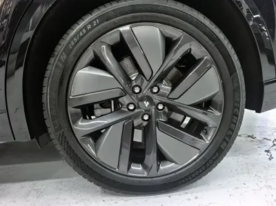 Li Auto Li L9 2023, 50000 км, за 37672.55 USD - фото 34