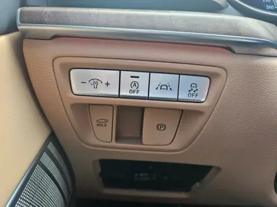 Genesis G80 2021, 76055 км, за 23303.14 USD - фото 14