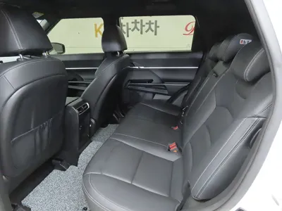 KG_Mobility_Ssangyong Torres 2023, 27572 км, за 12936.35 USD - фото 6