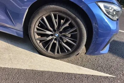 BMW 3 Series 2020, 55500 км, за 22379 USD - фото 8