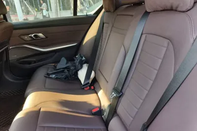 BMW 3 Series 2020, 55500 км, за 22379 USD - фото 17