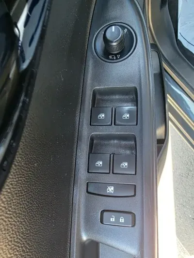 ChevroletGMDaewoo Spark 2019, 61760 км, за 5135.54 USD - фото 15