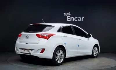 Hyundai i30 2014, 126201 км, за 5123.49 USD