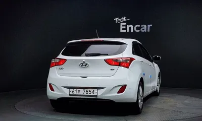 Hyundai i30 2014, 126201 км, за 5123.49 USD