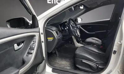 Hyundai i30 2014, 126201 км, за 5123.49 USD - фото 10