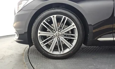 Genesis G80 2018, 149107 км, за 8664.5 USD