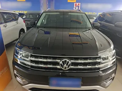 Volkswagen Teramont 2018, 117700 км, за 15258.53 USD