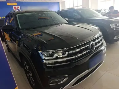 Volkswagen Teramont 2018, 117700 км, за 15258.53 USD