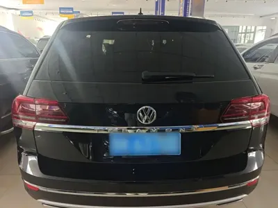 Volkswagen Teramont 2018, 117700 км, за 15258.53 USD - фото 6