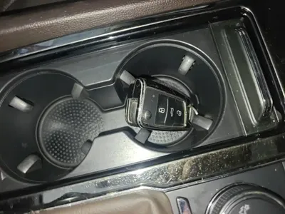 Volkswagen Teramont 2018, 117700 км, за 15258.53 USD - фото 9