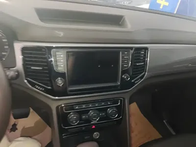 Volkswagen Teramont 2018, 117700 км, за 15258.53 USD - фото 13