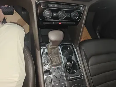 Volkswagen Teramont 2018, 117700 км, за 15258.53 USD - фото 14