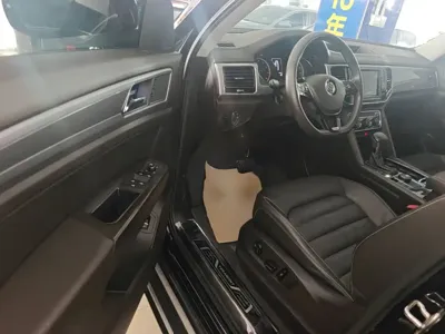 Volkswagen Teramont 2018, 117700 км, за 15258.53 USD - фото 16