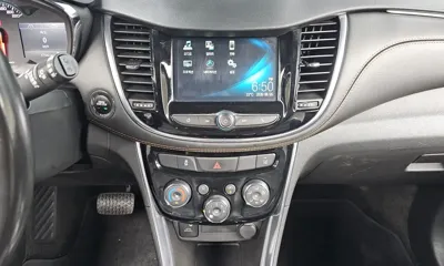 ChevroletGMDaewoo Trax 2019, 57540 км, за 7162.85 USD - фото 12