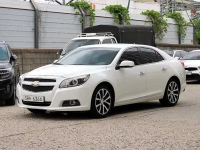 ChevroletGMDaewoo Malibu 2014, 104037 км, за 2539.56 USD
