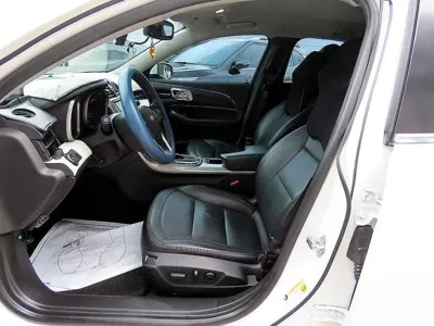 ChevroletGMDaewoo Malibu 2014, 104037 км, за 2539.56 USD