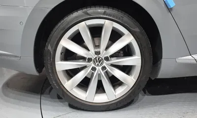 Volkswagen Arteon 2023, 48653 км, за 19218.25 USD