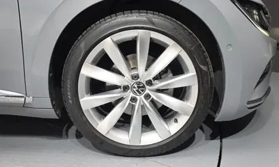 Volkswagen Arteon 2023, 48653 км, за 19218.25 USD - фото 21