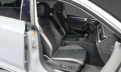 Volkswagen Arteon 2023, 48653 км, за 19218.25 USD - фото 26