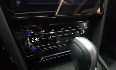 Volkswagen Arteon 2023, 48653 км, за 19218.25 USD - фото 29