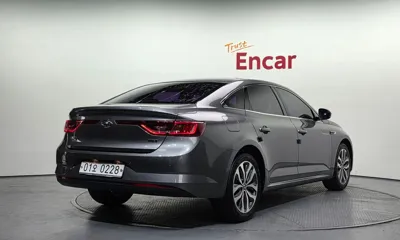 Renault-KoreaSamsung SM6 2016, 132904 км, за 4529.34 USD