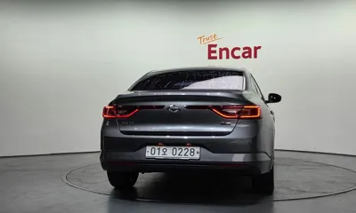 Renault-KoreaSamsung SM6 2016, 132904 км, за 4529.34 USD