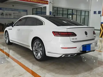 Volkswagen CC 2023, 60000 км, за 19099.1 USD - фото 6