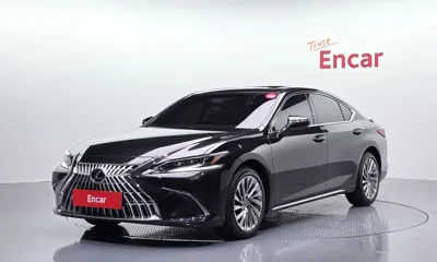 Lexus ES · 2026 год
