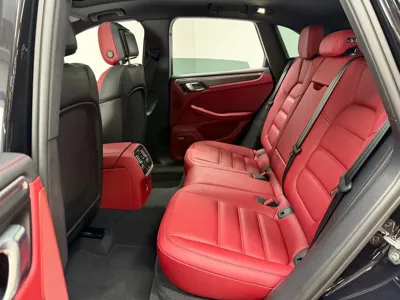 Porsche Macan 2022, 22610 км, за 57329.02 USD - фото 18
