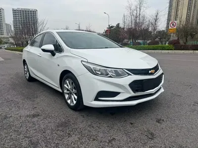 Chevrolet Cruze 2017, 115000 км, за 2745.13 USD