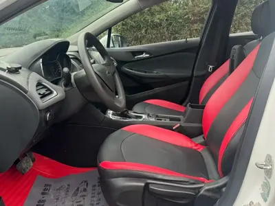 Chevrolet Cruze 2017, 115000 км, за 2745.13 USD