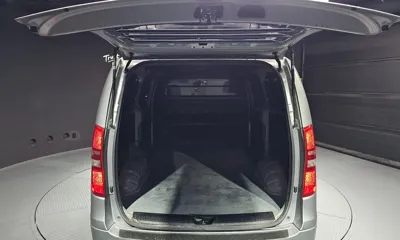 Hyundai Starex 2019, 229183 км, за 6370.67 USD - фото 20