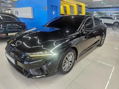 Kia K5 · 2022 год