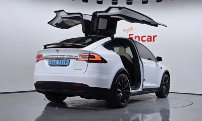 Tesla Model X 2020, 99874 км, за 45537.48 USD