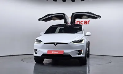 Tesla Model X 2020, 99874 км, за 45537.48 USD
