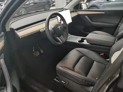 Tesla Model Y 2022, 80399 км, за 20599.95 USD - фото 16