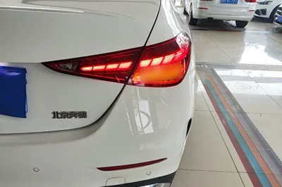 Mercedes-Benz C-Class 2024, 34600 км, за 31580 USD - фото 9