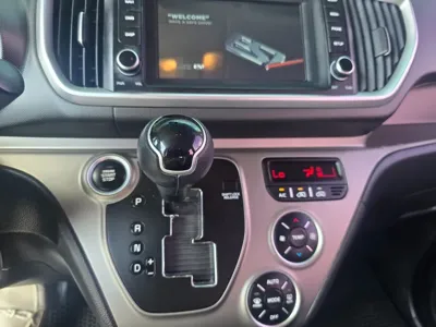 Kia Ray 2018, 84740 км, за 6319.22 USD - фото 9