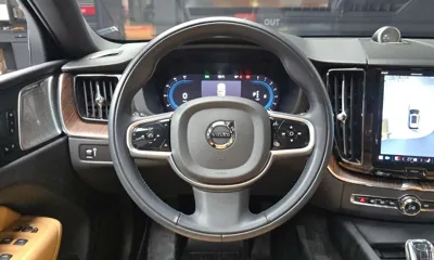 Volvo XC60 2022, 53457 км, за 27697.01 USD - фото 13