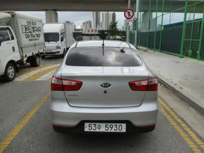 Kia Pride 2015, 63000 км, за 2860.3 USD