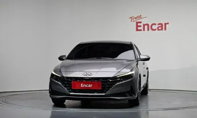 Hyundai Avante 2022, 92019 км, за 10299.33 USD