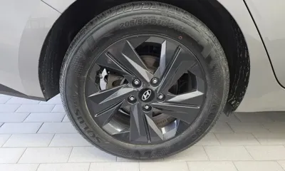Hyundai Avante 2022, 92019 км, за 10299.33 USD