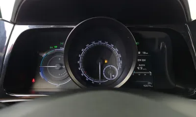 Hyundai Avante 2022, 92019 км, за 10221.5 USD - фото 8