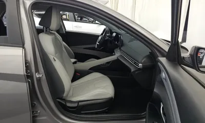 Hyundai Avante 2022, 92019 км, за 10221.5 USD - фото 11