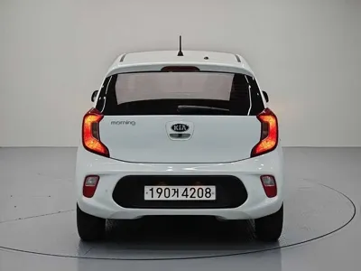 Kia Morning 2019, 85063 км, за 4098.36 USD