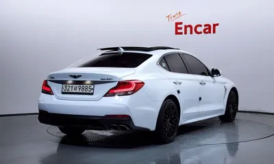 Genesis G70 2018, 152973 км, за 11874.75 USD