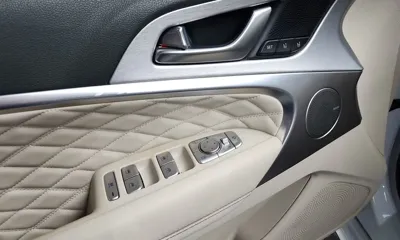 Genesis G70 2018, 152973 км, за 11874.75 USD - фото 30